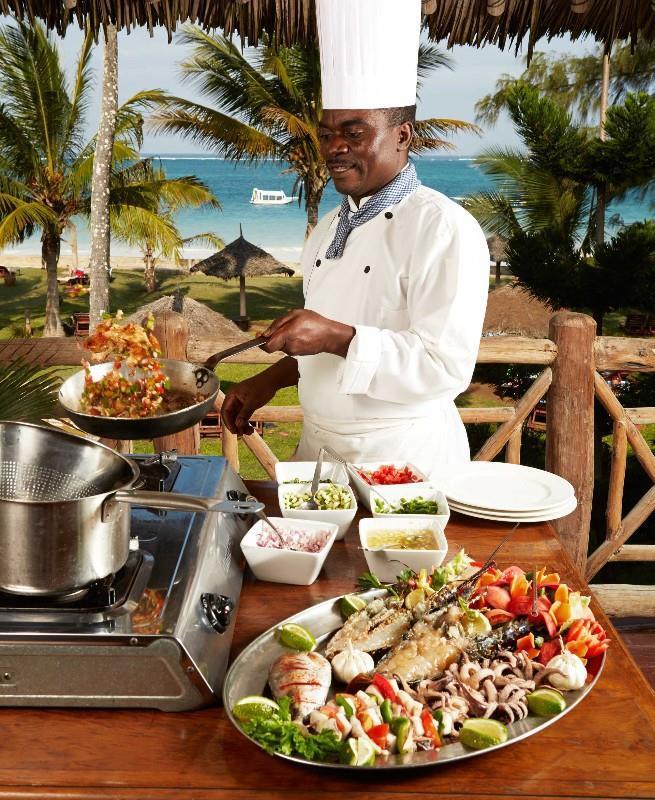 Neptune Palm Beach Resort Mombasa Restaurant photo